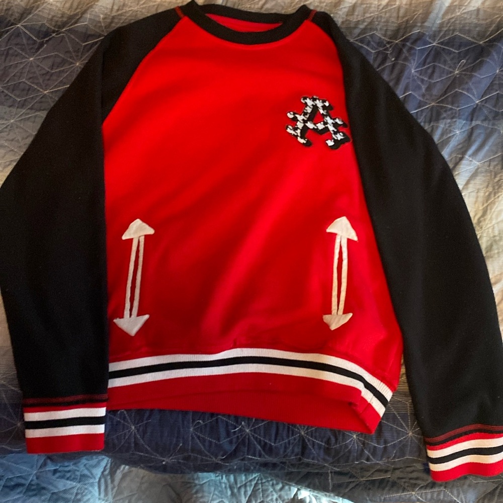 Akademiks Sweater